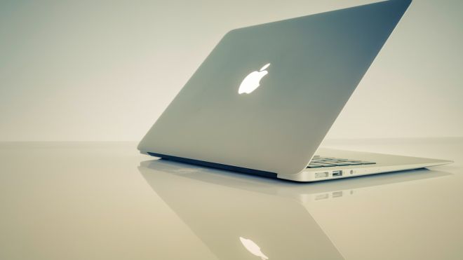 Don’t Buy An Apple Laptop Until The New MacBook Air Comes Out