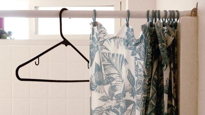 Hang Your Guests’ Coats Over The Tub