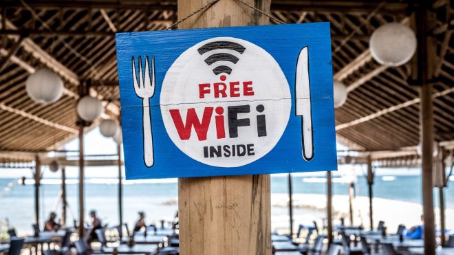 See How Bad Your Wi-Fi Situation Really Is With WiFi Analyser