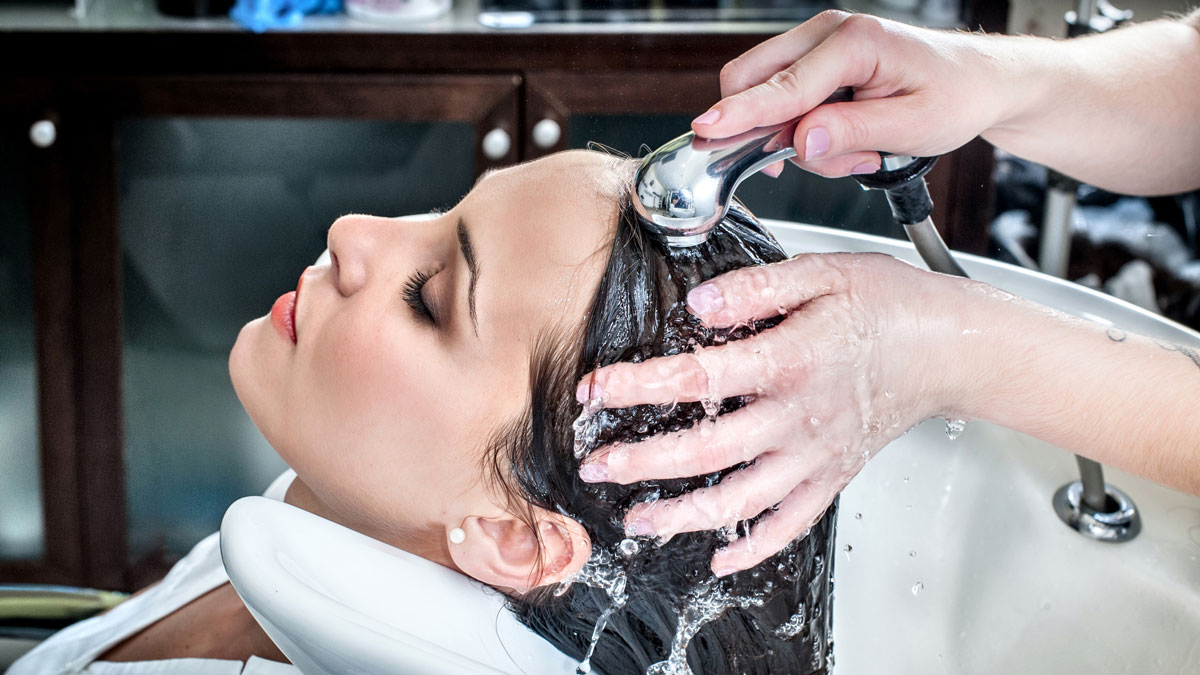 What Barbers And Hair Dressers Wish You Knew