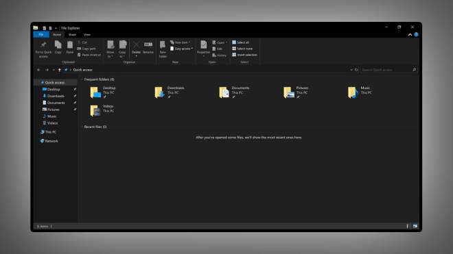 Windows 10’s File Explorer Is Getting A Dark Theme