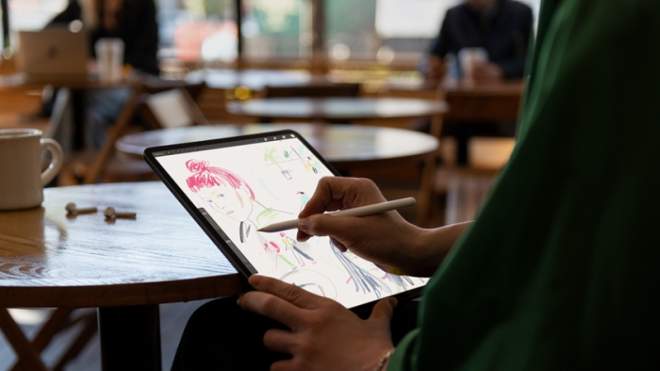 Apple Is Blaming ‘Bent’ iPad Pros On User’s Eyes