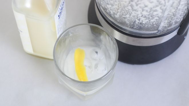 Make Crazy Potent Horseradish Vodka In Your Blender