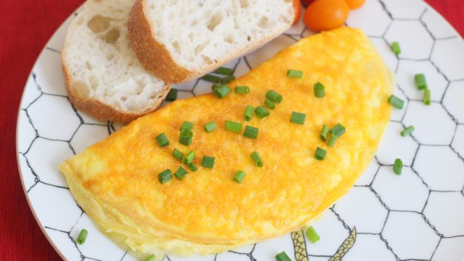 How To Make The Ultimate Cheese Omelette
