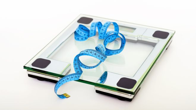 How To Track Your Weight Loss (Without Obsessing Over Numbers)