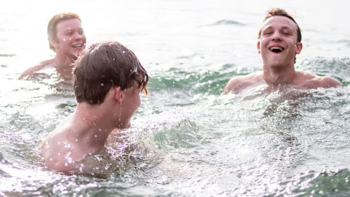 Plunging Your Body Into Cold Water Is A Good Idea