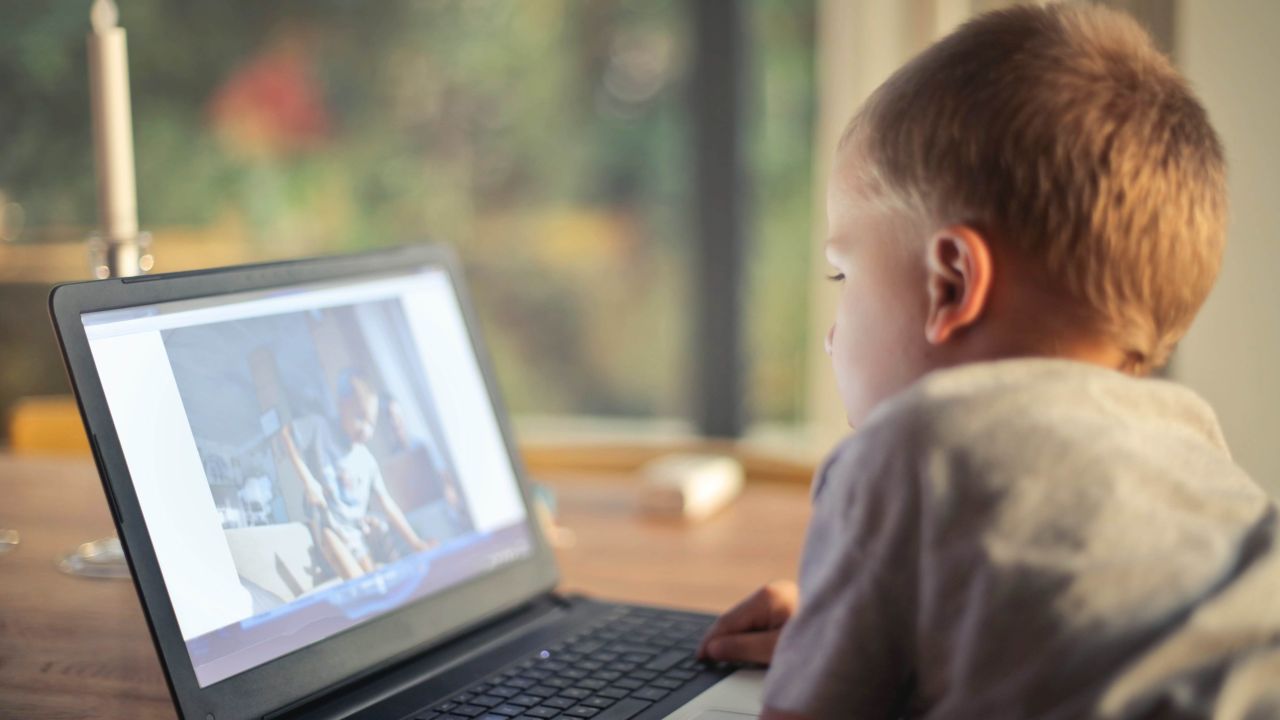 Why You Should Wait To Show Your Kids Videos Of Themselves