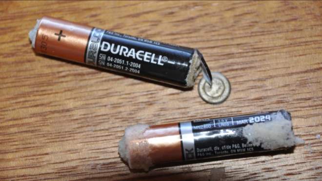 Why I’ll Never Buy Cheap AA Batteries Again