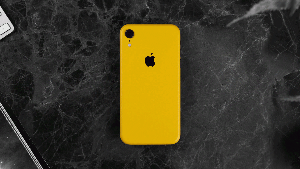 Optus Has Slashed The Price Of 100GB iPhone XR Plans