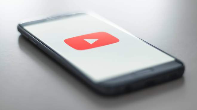 How To Watch Age-Restricted YouTube Clips Without Signing In