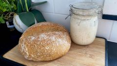 A Beginner's Guide To Sourdough Starters