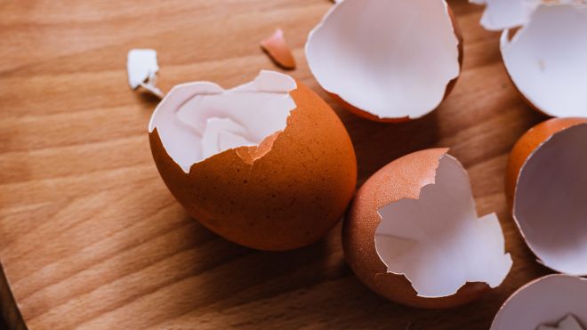 The Best Way to Remove an Errant Piece of Eggshell