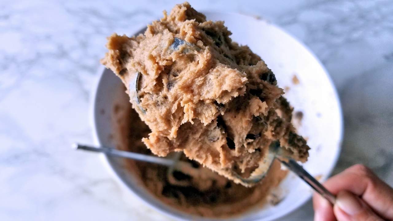 How Dangerous Is Eating Raw Cookie Dough?
