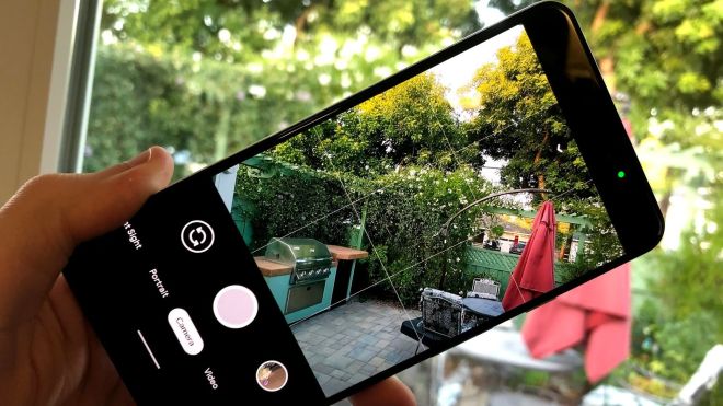 See When Other Apps Use Your Microphone or Camera With This Android App