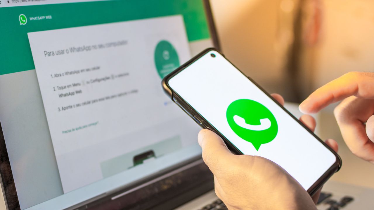 How to Fix a ‘Text Bomb’ Crashing WhatsApp