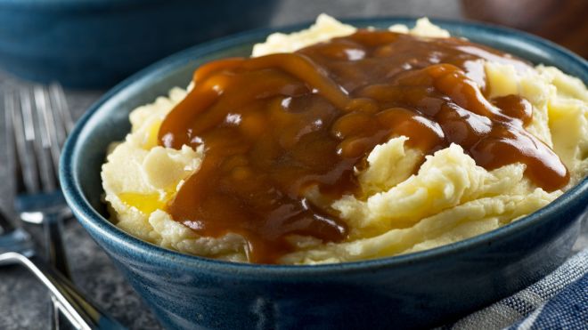 This Four-Ingredient Onion Gravy Makes Any Dish Cosier