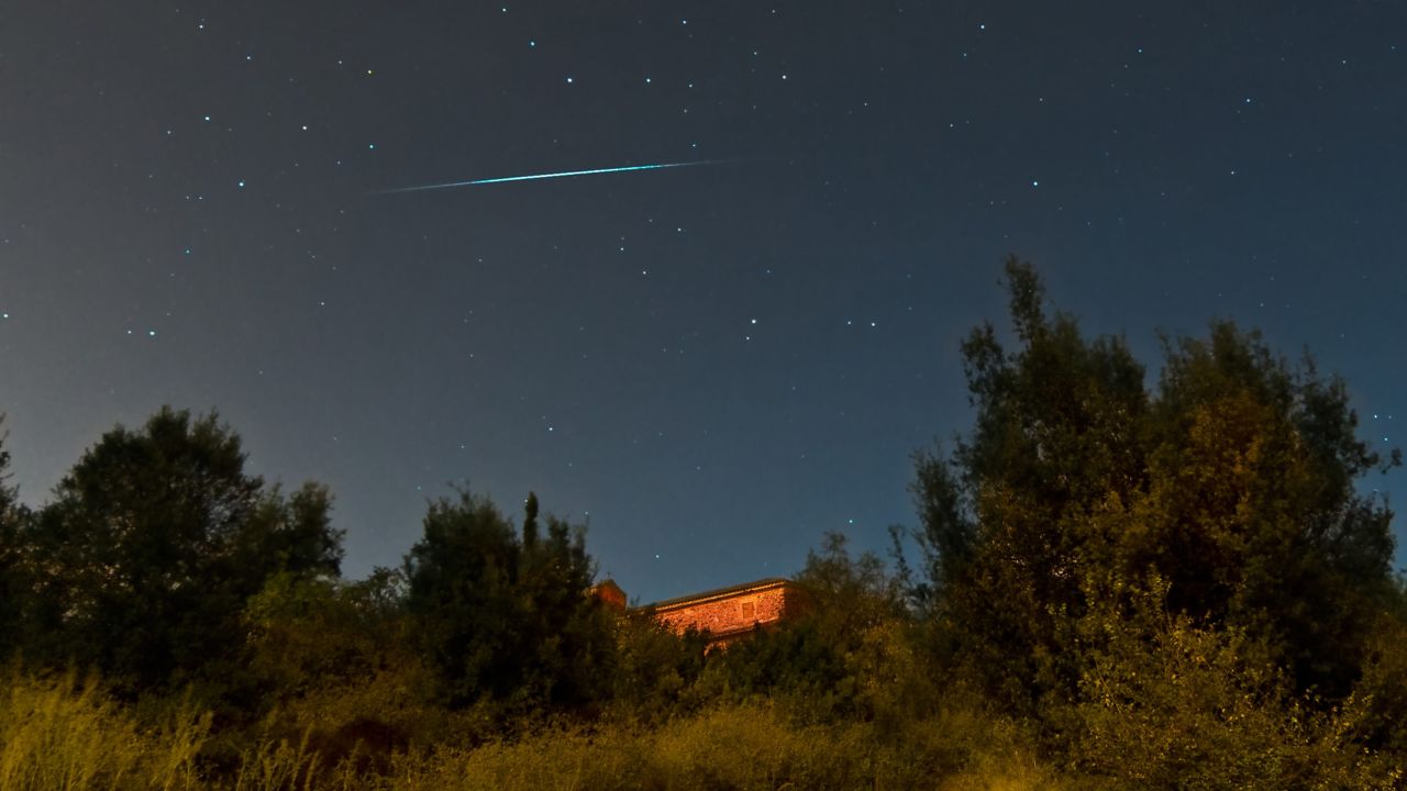 How to Catch the Draconid Meteor Shower Tonight