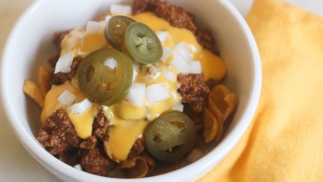 This Simple Texas Chilli Makes an Incredible Frito Pie