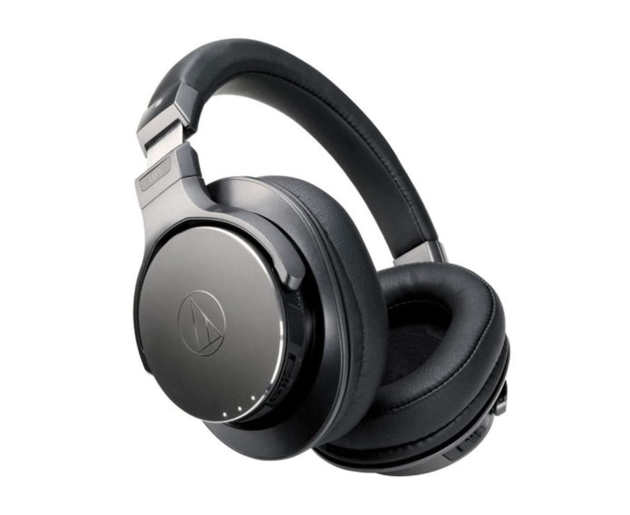 Turn Up These Headphone Deals On Offer During Click Frenzy