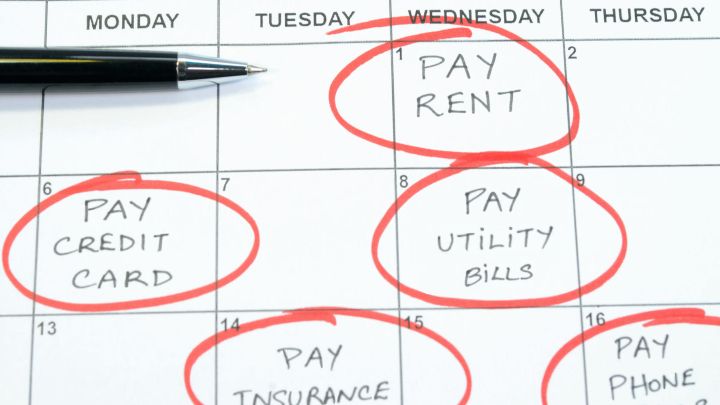 Stay on Track With a Budget Calendar