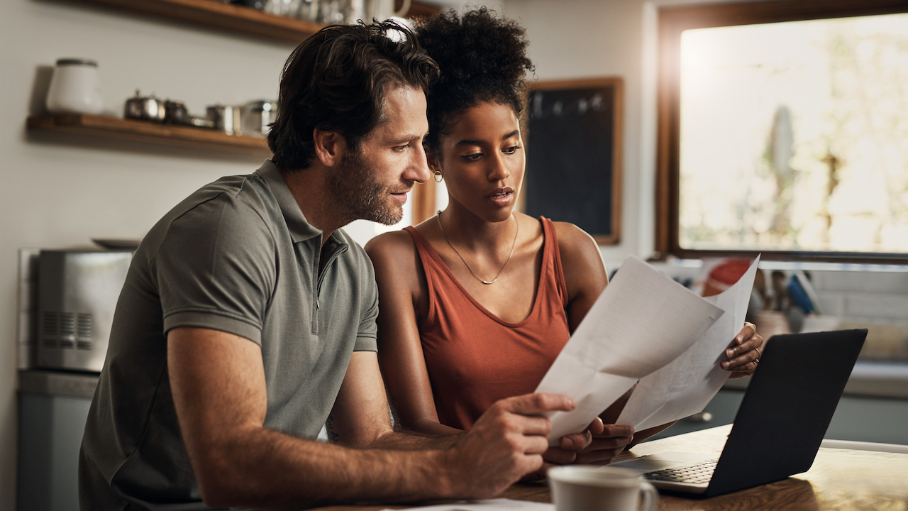 When Should You Talk About Money in Your Relationship?