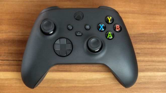How to Use an Xbox Series X or Elite Controller With Steam