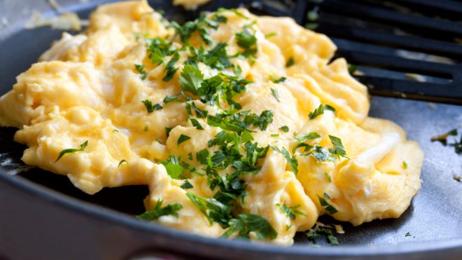 The Secret to Perfect Scrambled Eggs Is Starch, Apparently