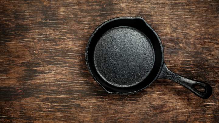 Rescue Your Cast Iron From Rust With Vinegar