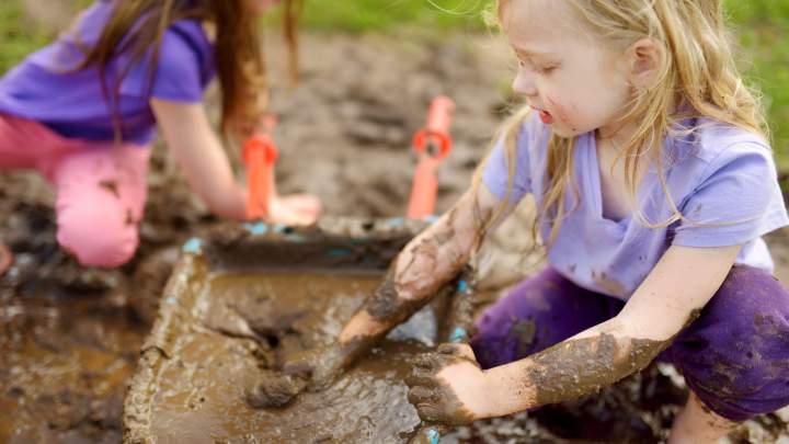 Create a Backyard ‘Mud Kitchen’ for Your Kids
