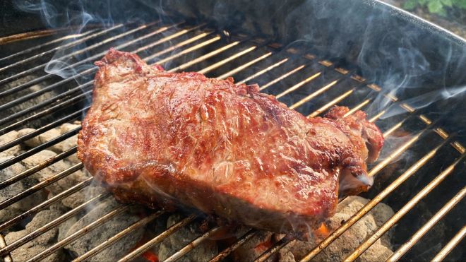 Get a Better Sear With a BBQ Brick