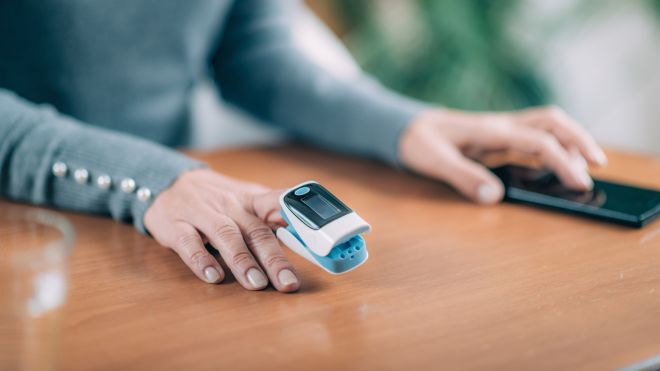 How a Pulse Oximeter Can Help You Keep Track of Your Health