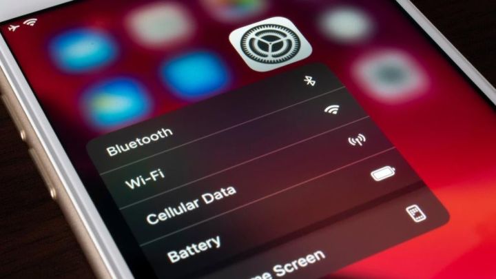 How to Fix the Mysterious iPhone Wifi Bug (and Avoid It Altogether)