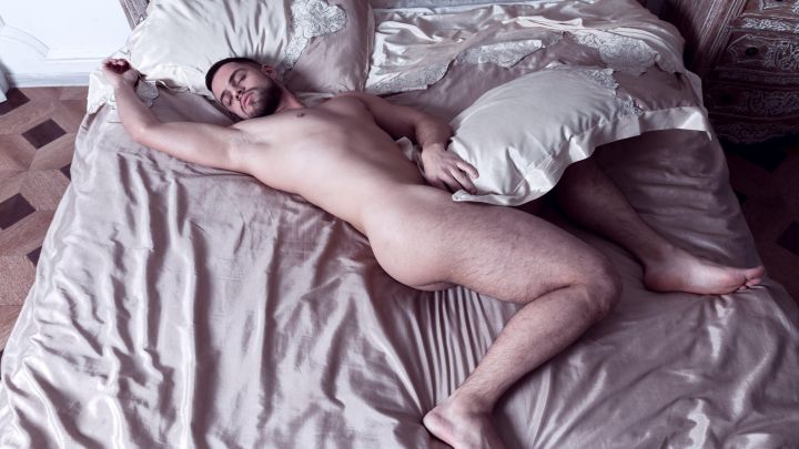 Why You Should Sleep Naked, According to Science