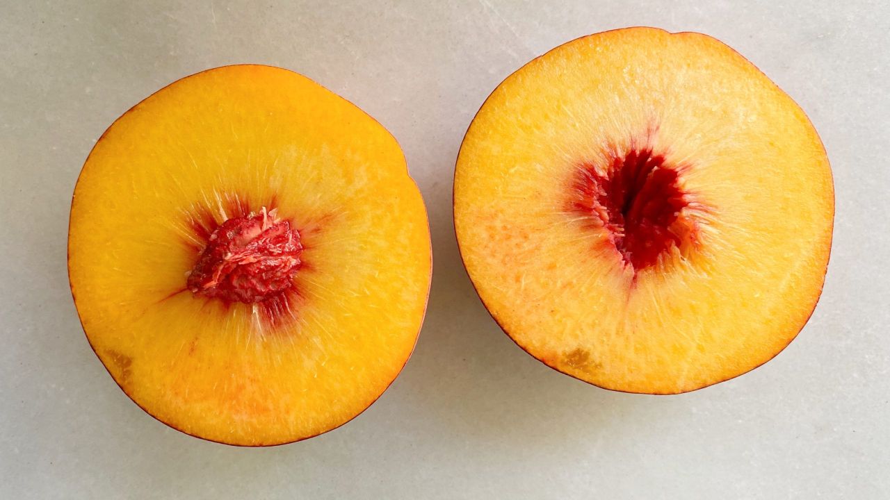 You’ve Probably Been Pitting Peaches Wrong This Whole Time