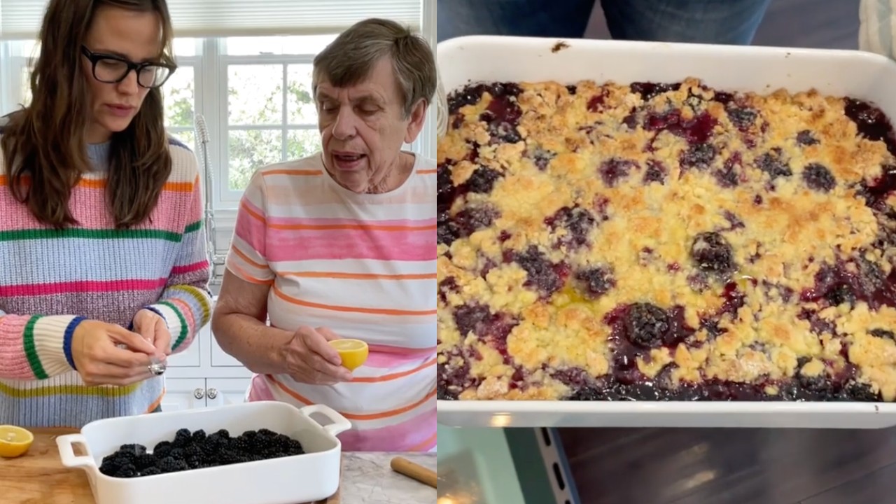 Join Jennifer Garner and Her Mum in Making This Wholesome Blackberry Cobbler