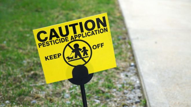 Yes, You Need to Talk to Your Neighbours If You Insist on Using Pesticides
