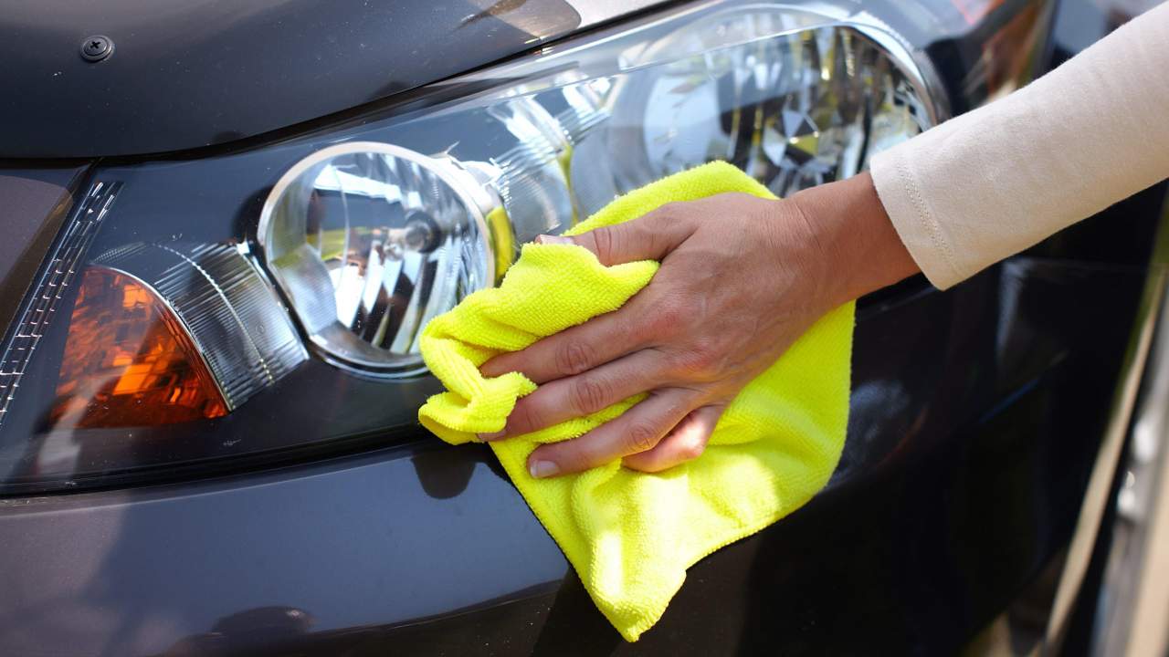 How to Wash Your Car Without Water (and Why You Might Want to Consider it)