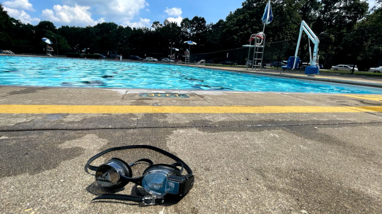 Do You Need ‘Smart’ Swim Goggles?