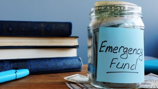 How Much Money Do You Really Need in Your Emergency Fund?