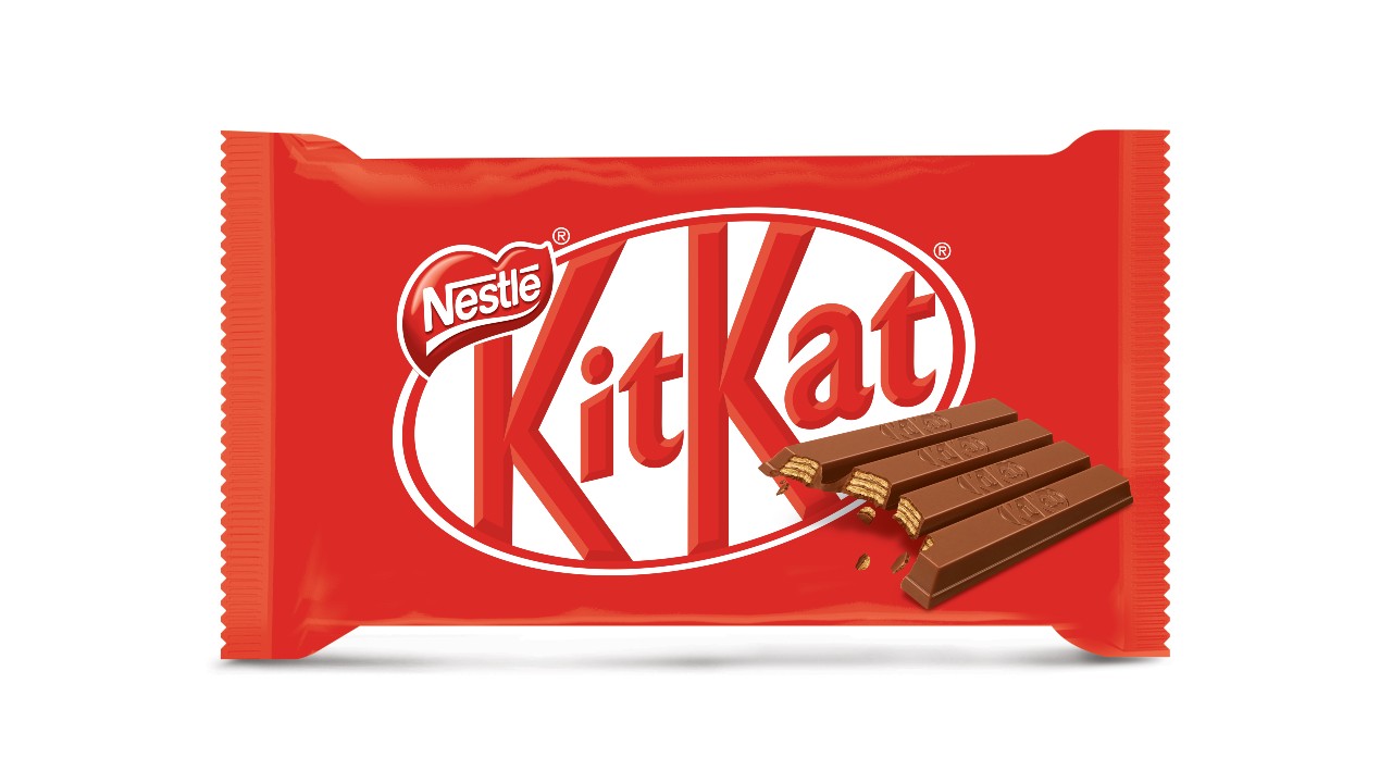 There’s Only One Way to Eat a KitKat, and It’s Not Like This