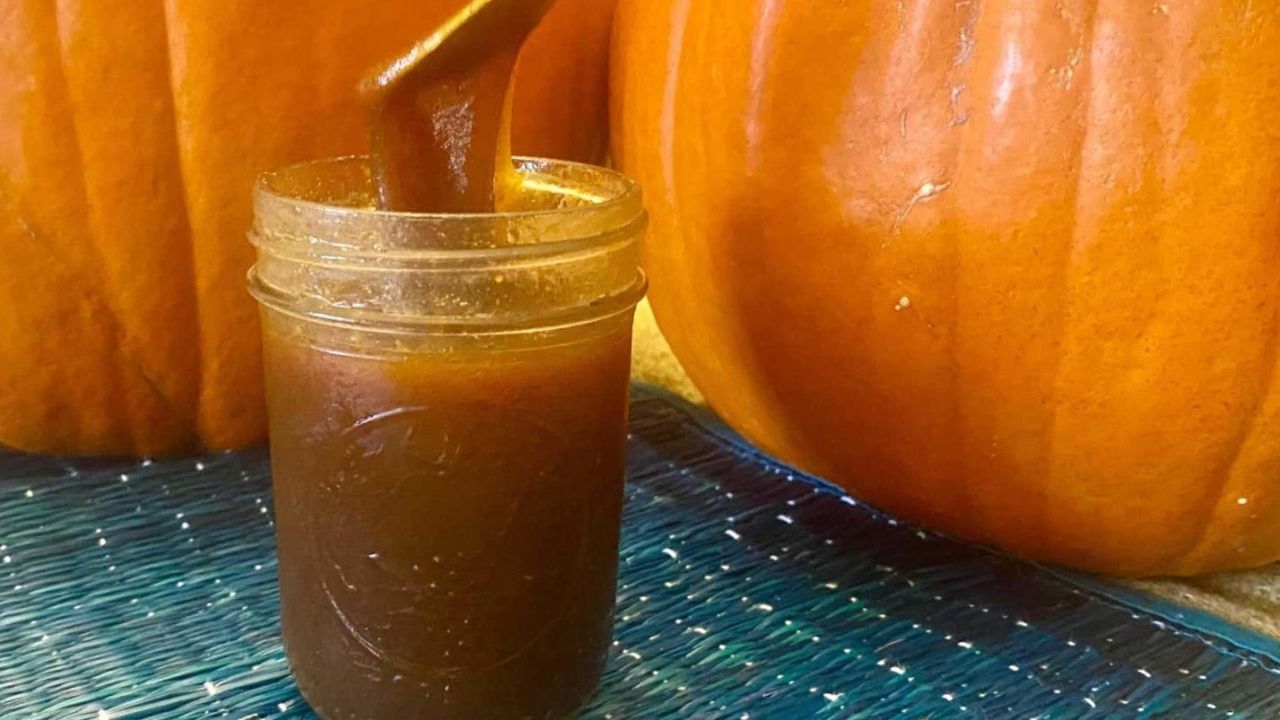 This TikTok Pumpkin Spice Syrup Is Hellaciously Good