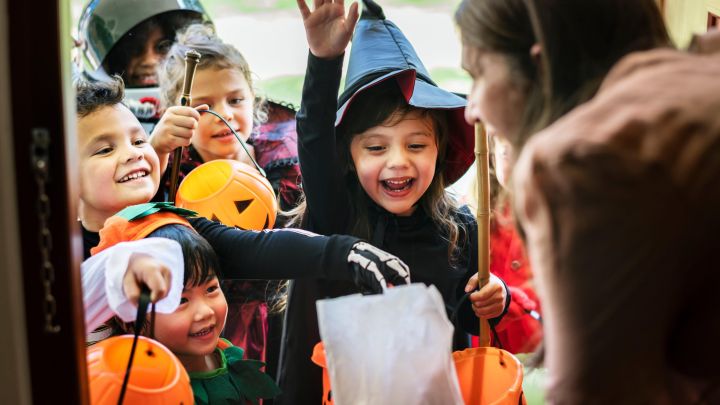 How to Buy Exactly Enough Halloween Candy, Without Going Over