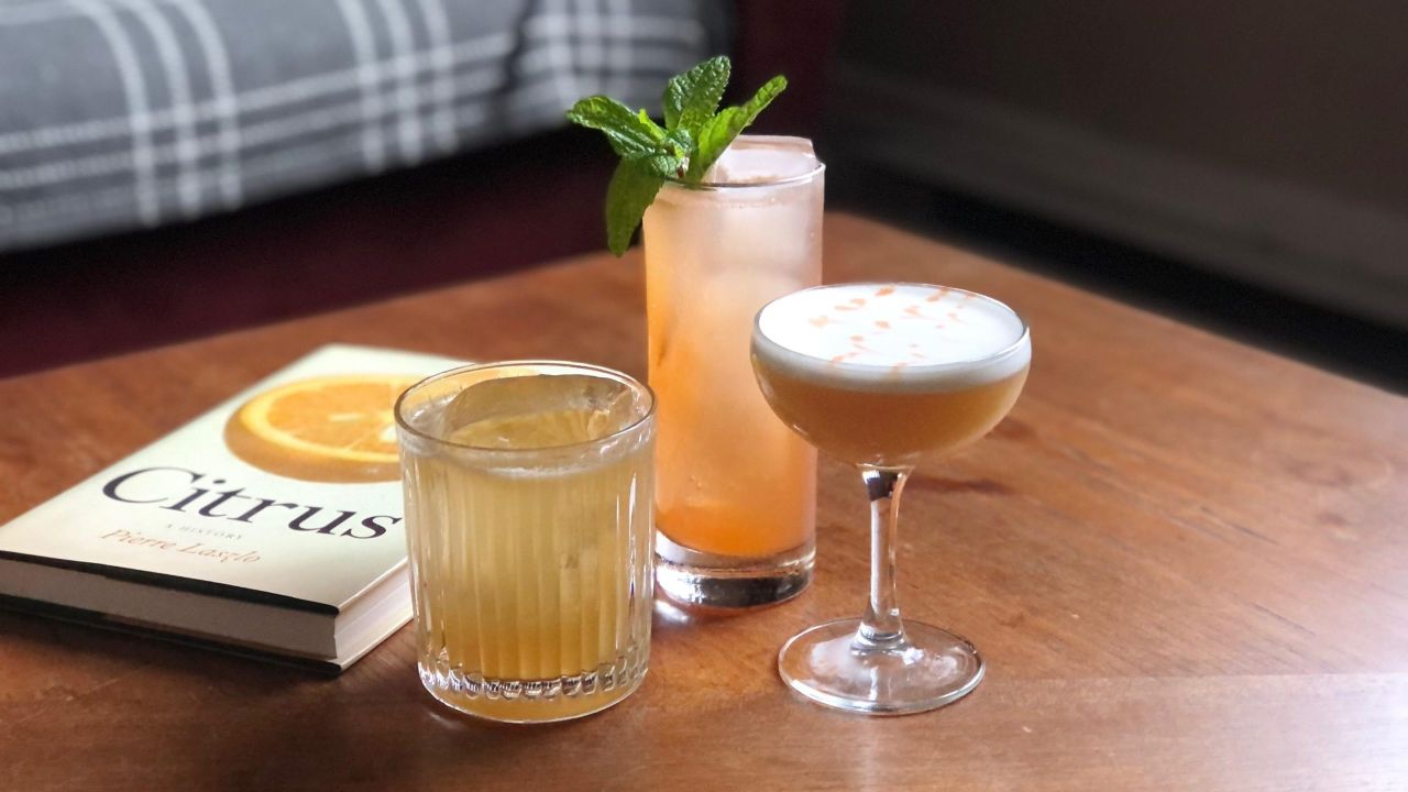 Master Simplicity With the Gold Rush Cocktail