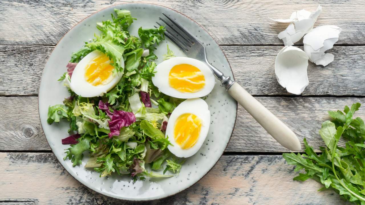 You Should Eat Salads for Breakfast (Wait, Don’t Leave)