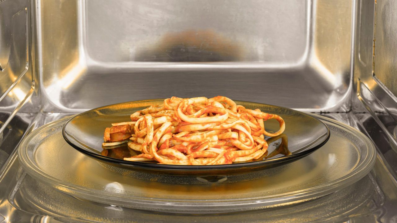 How to Microwave Leftover Pasta and Rice Without Drying It Out