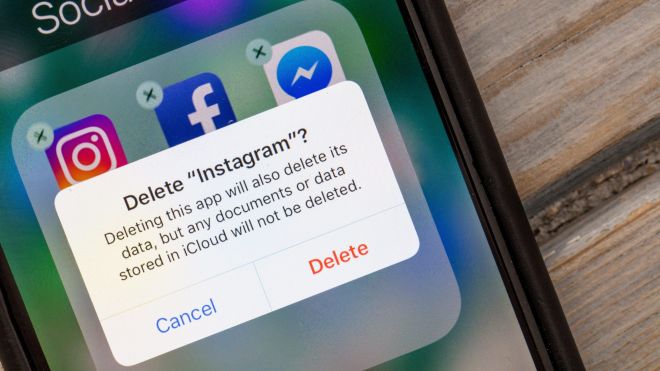 How to Temporarily Pause Your Instagram Without Deleting It (and Why You Should)