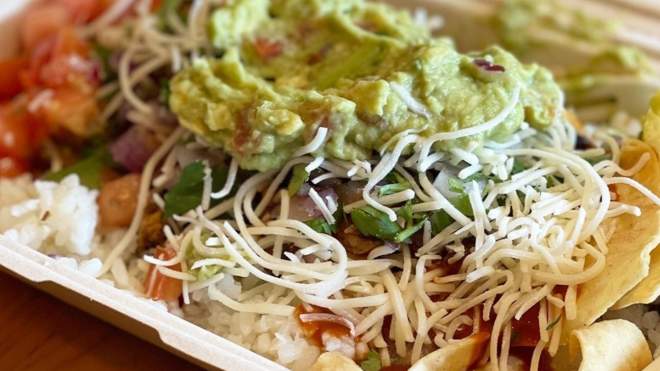 These Are the Healthiest Menu Items From Guzman y Gomez Australia, According to a Nutritionist