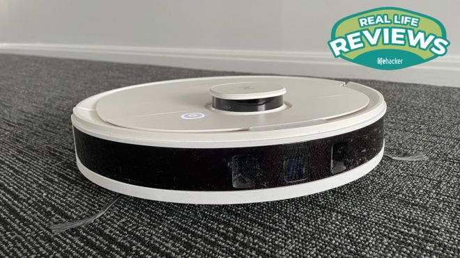 This Robot Mops, Vacuums and Doesn’t Suck