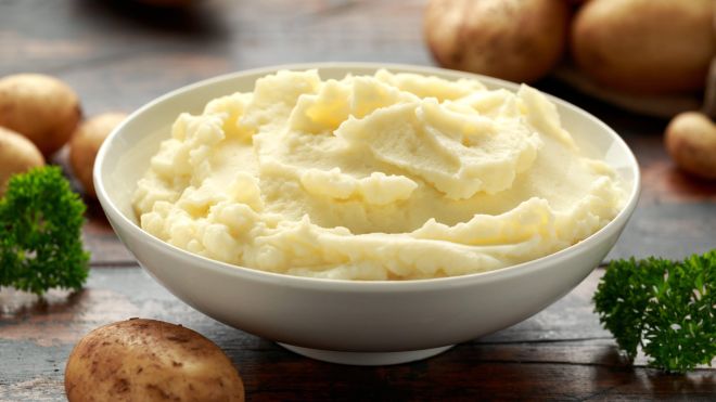 Two Things You Should Never Do While Making Mashed Potatoes