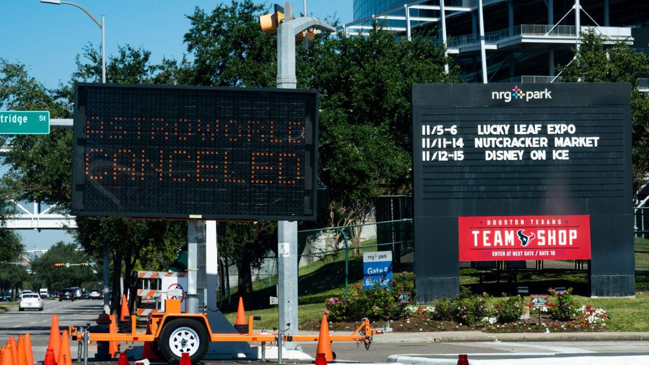 Astroworld Tragedy: Here’s How Concert Organisers Can Prevent Big Crowds Turning Deadly